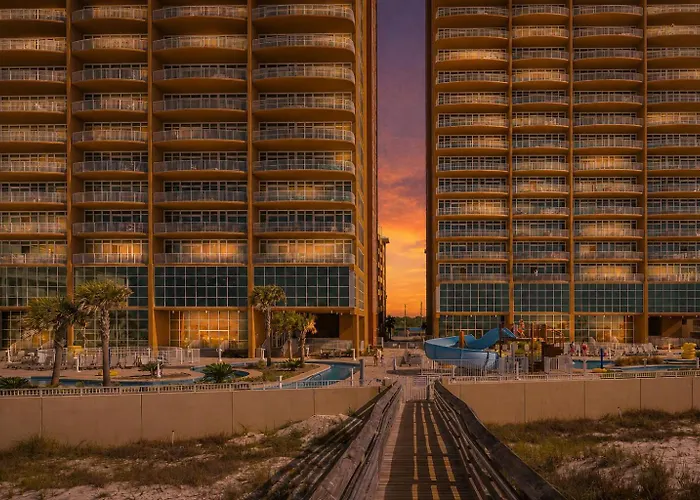 Phoenix Gulf Tower 1702
